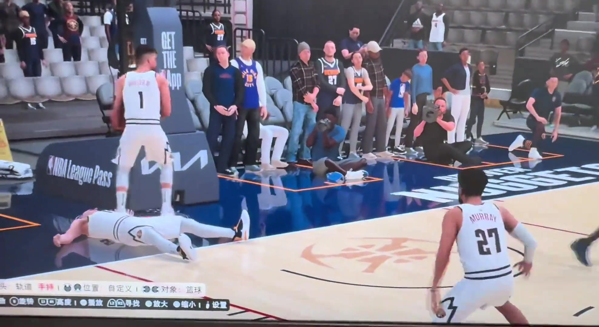 下赛季能否见到网友晒2K爱德华兹隔扣约基奇 后者倒地不起 下赛季能否见到网友晒2K爱德华兹隔扣约基奇 后者倒地不起