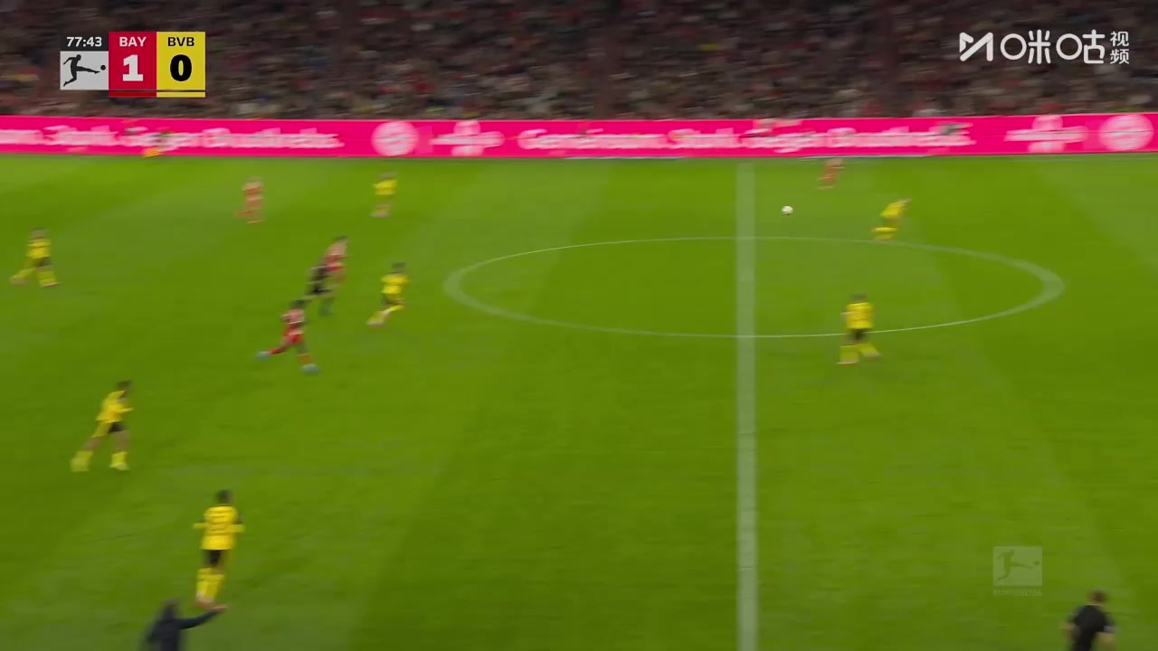 小贝林门前解围失误奥利塞跟进铲射破门拜仁2-0领先多特 小贝林门前解围失误奥利塞跟进铲射破门拜仁2-0领先多特